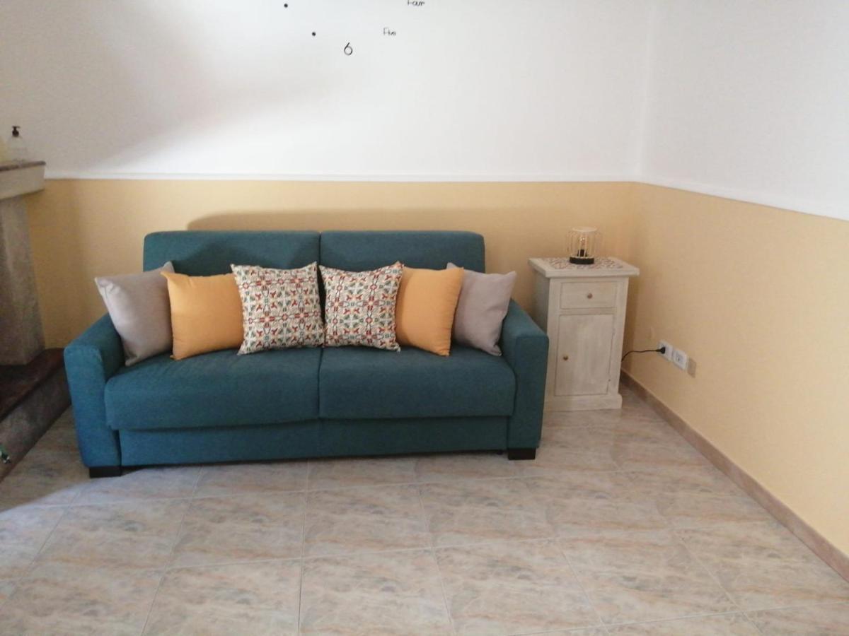 Casa Vacanze Campi Salentina Zewnętrze zdjęcie